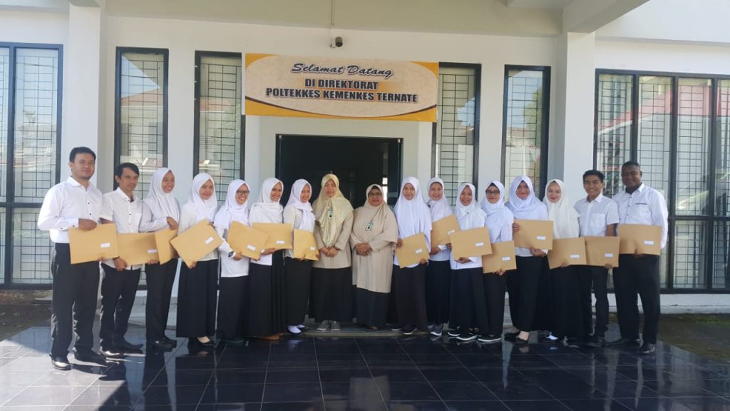 Foto Bersama CPNS 2018 Bersama Direktur dan Ka.Subag Adum